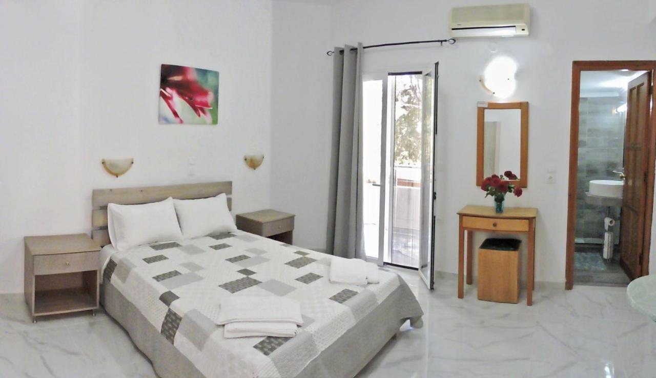 Egeon Rooms And Studios Georgioupoli Eksteriør billede